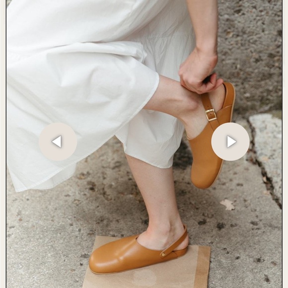 Beatrice Valenzuela Clog - Cajeta - Picture 3 of 7